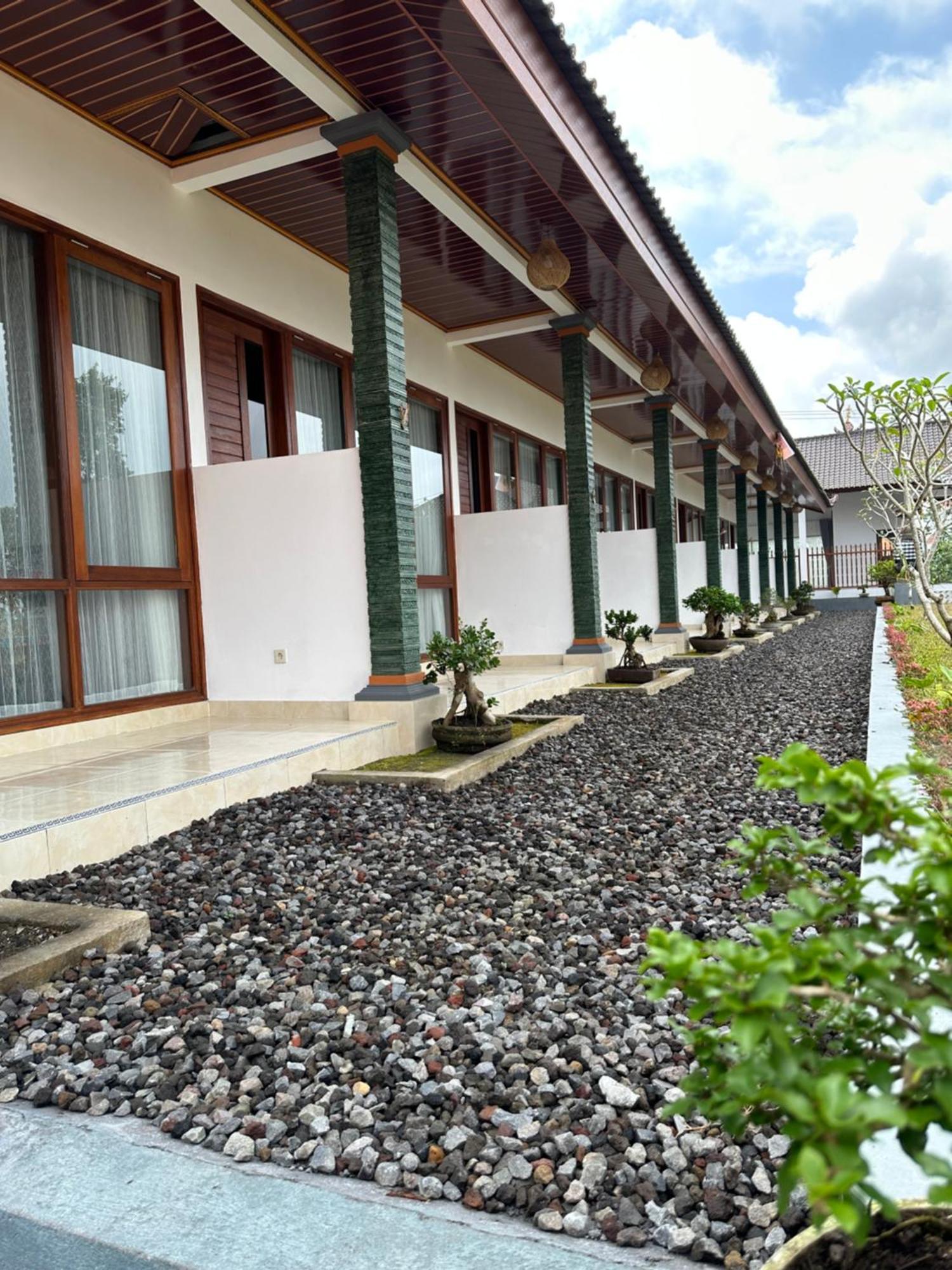 Bali Basuki Retreat Center Lejlighed Besakih Eksteriør billede