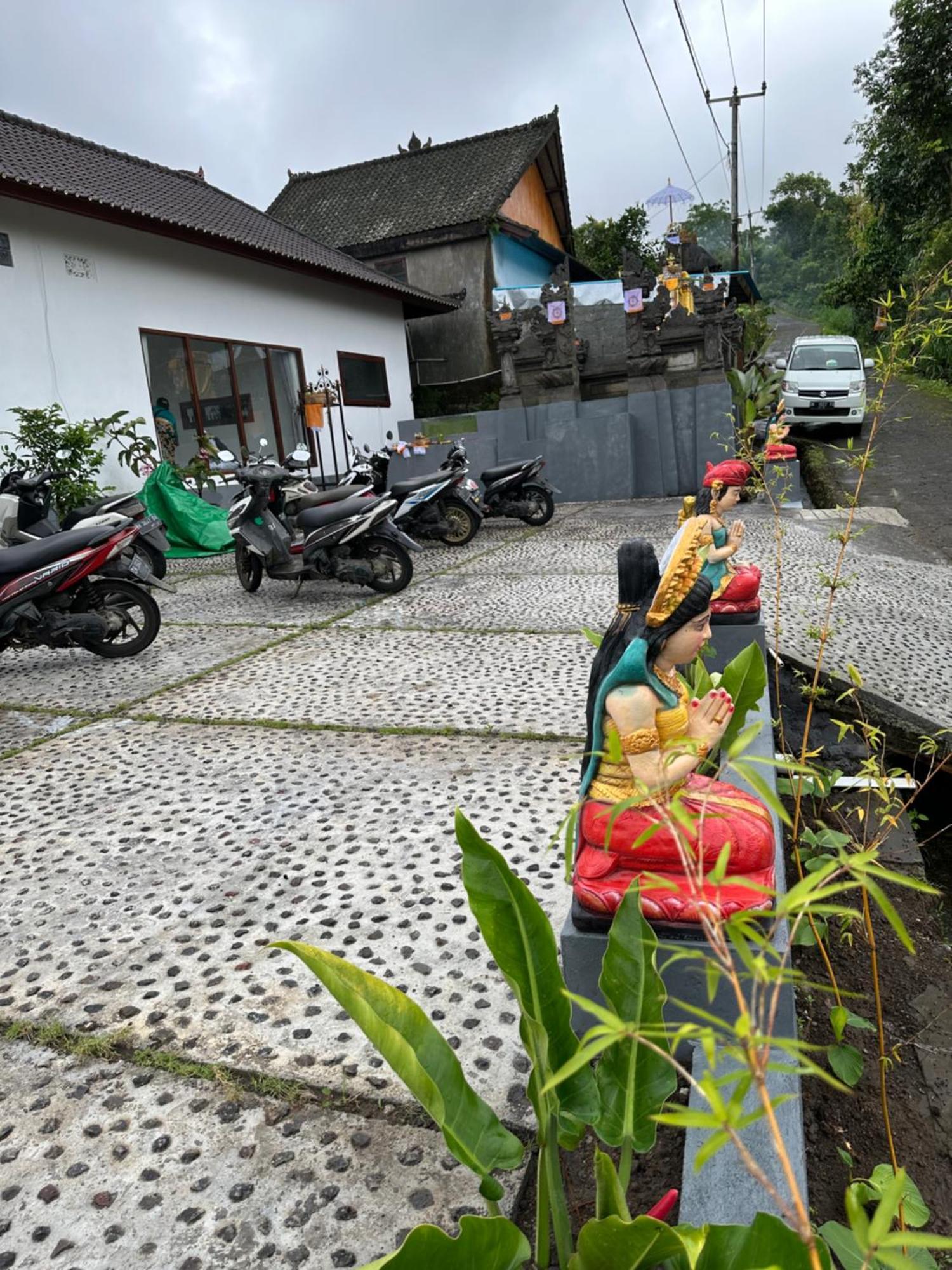 Bali Basuki Retreat Center Lejlighed Besakih Eksteriør billede